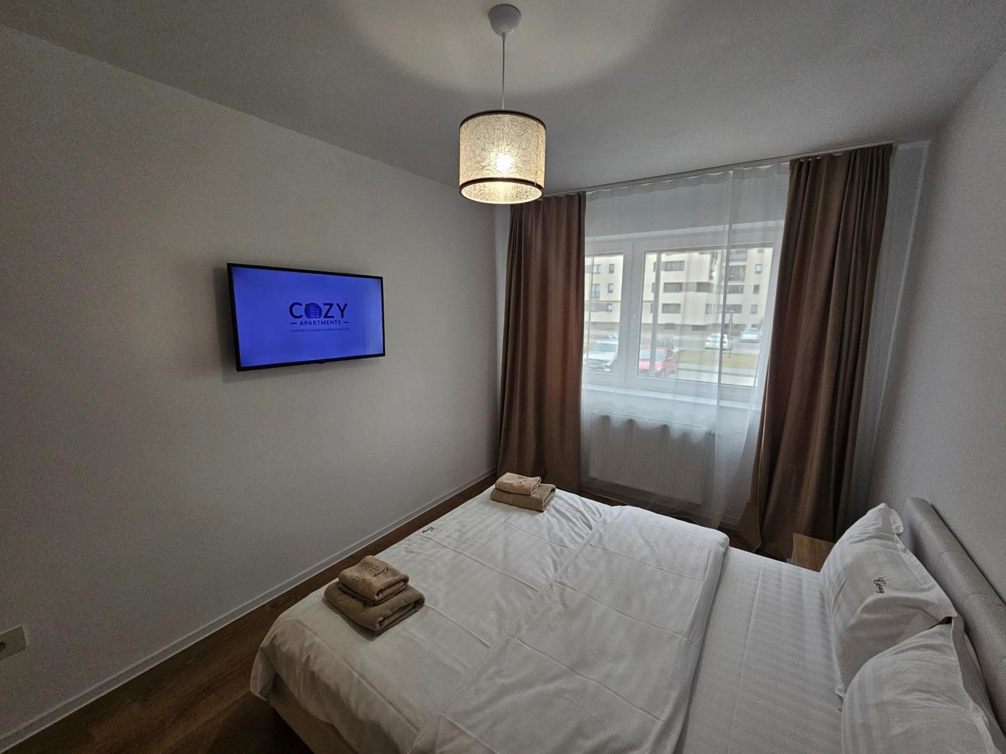 Deluxe Cozy Apartments - Coresi Mall #Брашов Екстериор снимка