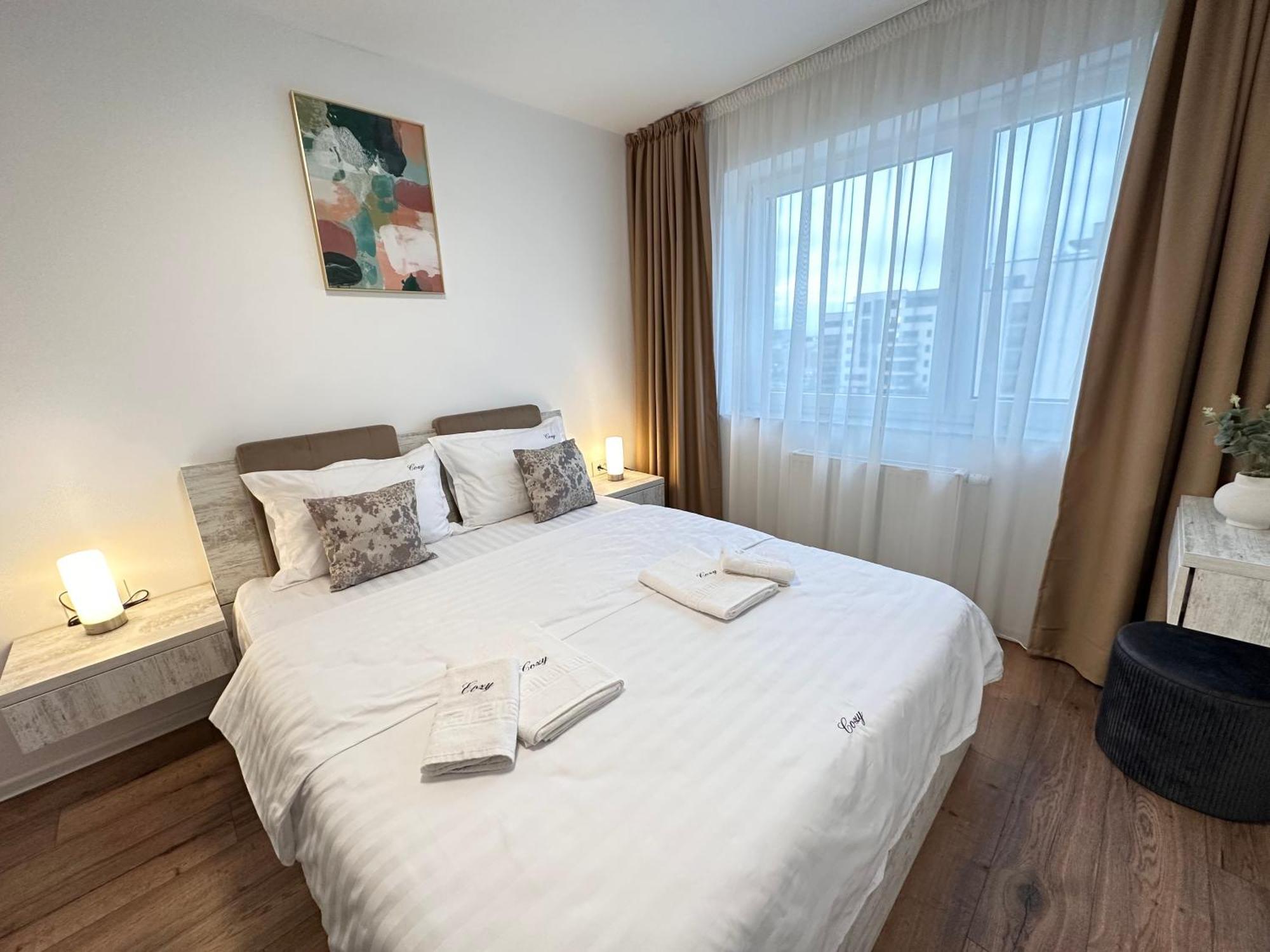 Deluxe Cozy Apartments - Coresi Mall #Брашов Екстериор снимка